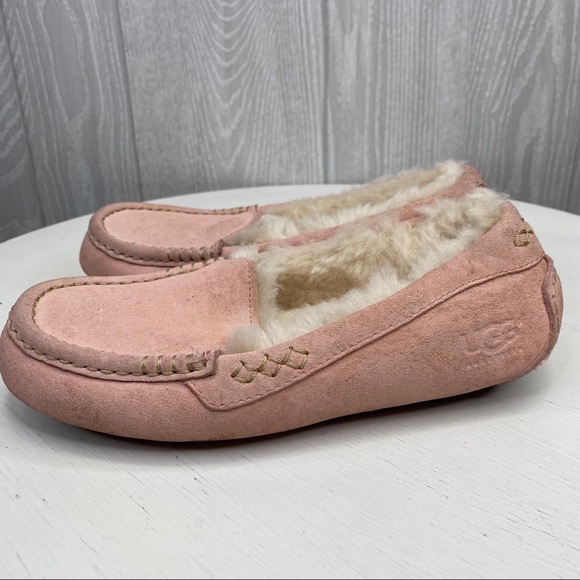 Pink UGG Slippers - Picture 4 of 6